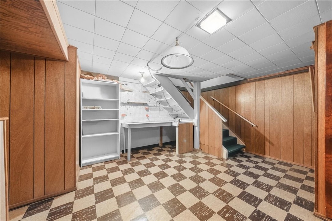 335 Roosevelt Ave