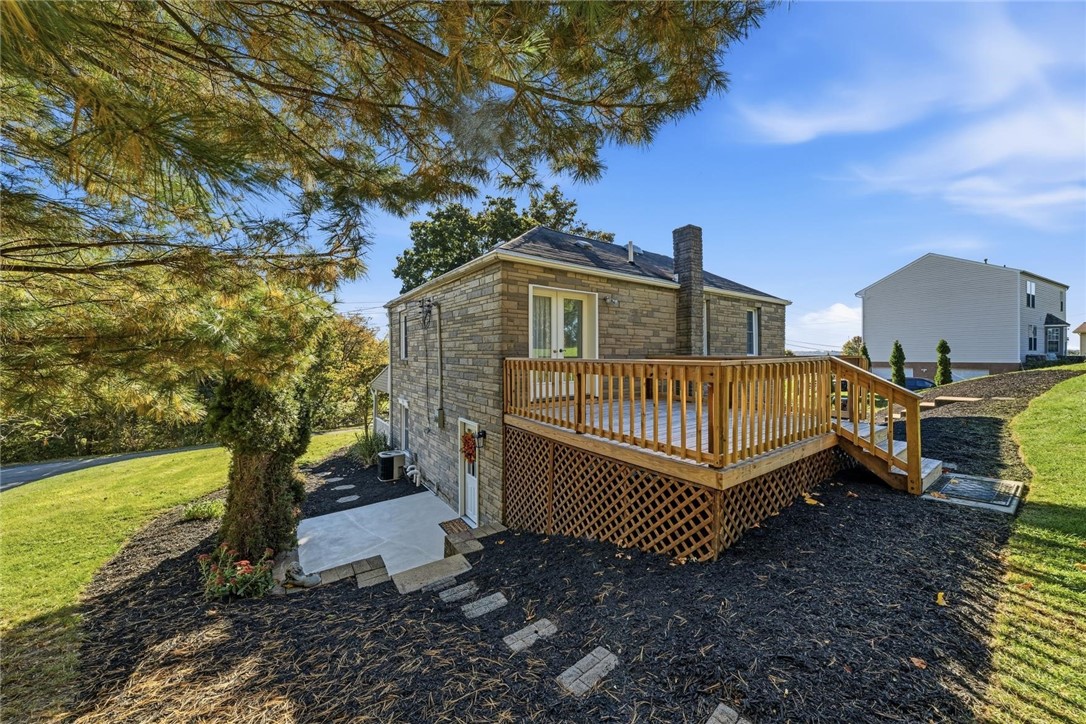 104 Moffett Run Rd
