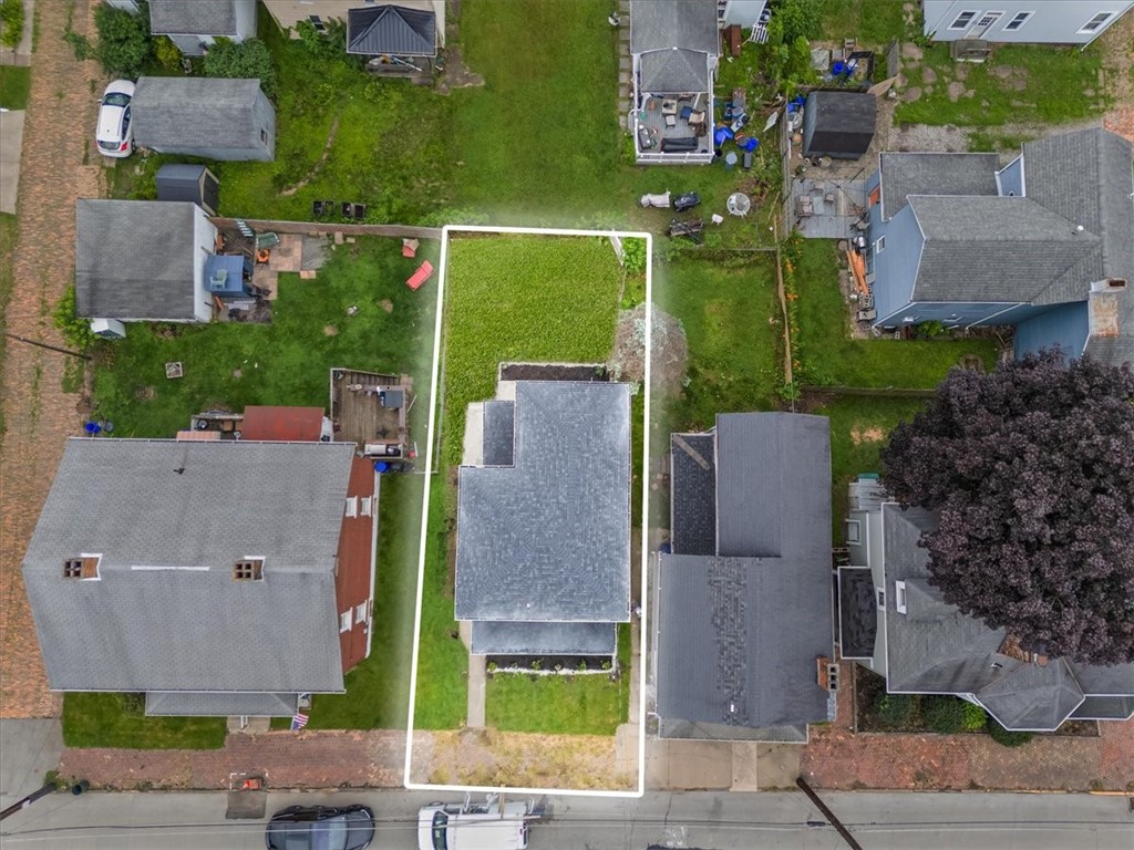 710 7th Ave