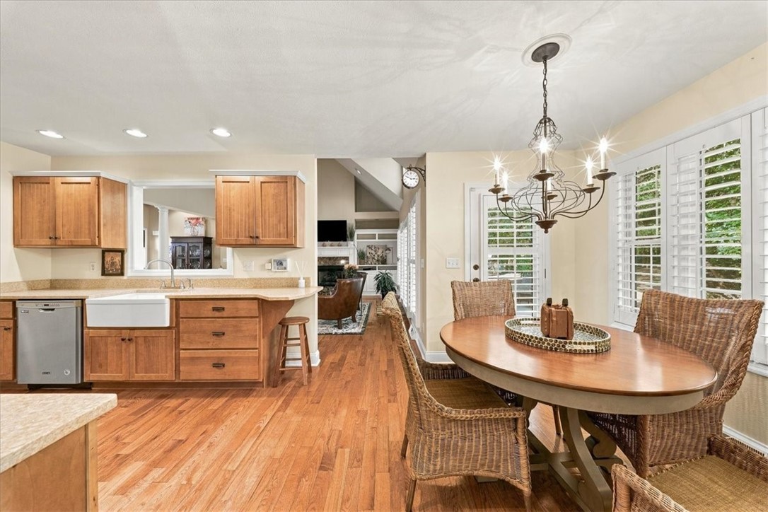 103 Shining Star Ct