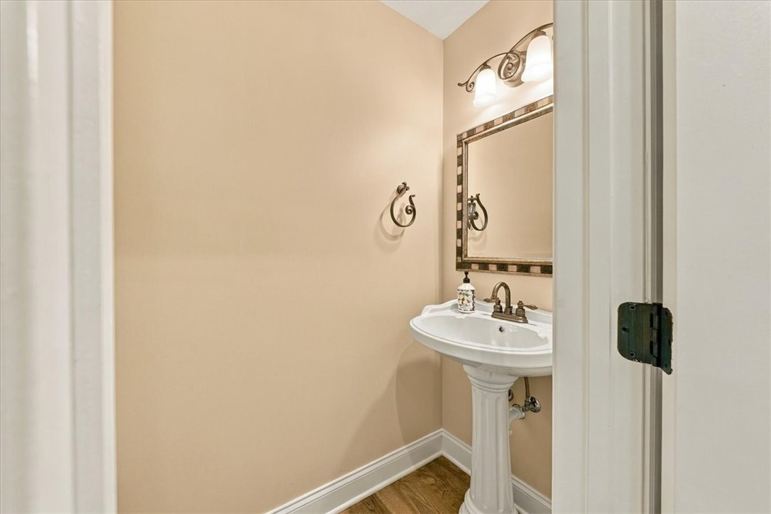 103 Shining Star Ct