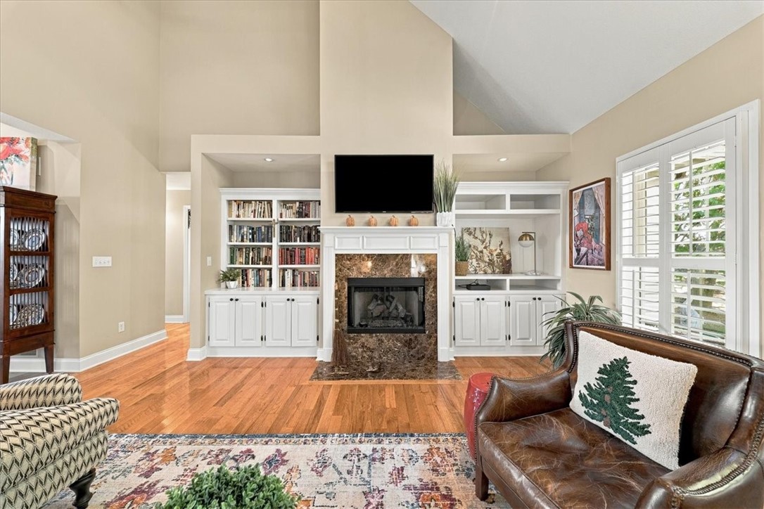 103 Shining Star Ct