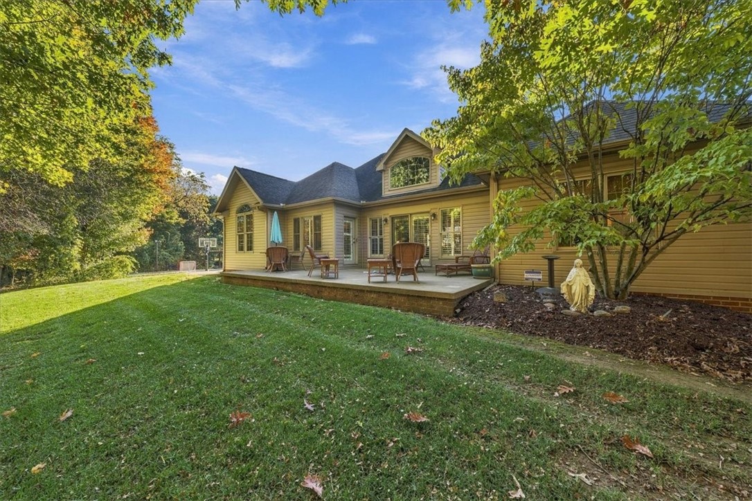 103 Shining Star Ct