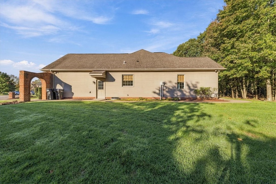 103 Shining Star Ct
