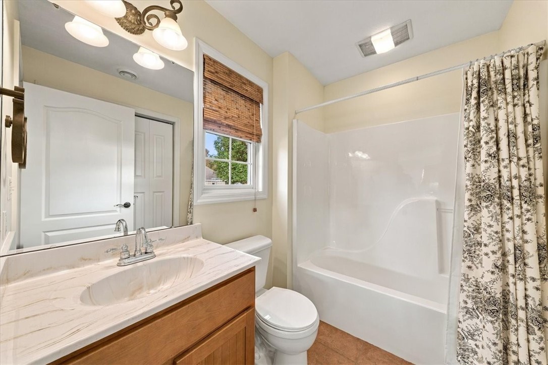 103 Shining Star Ct