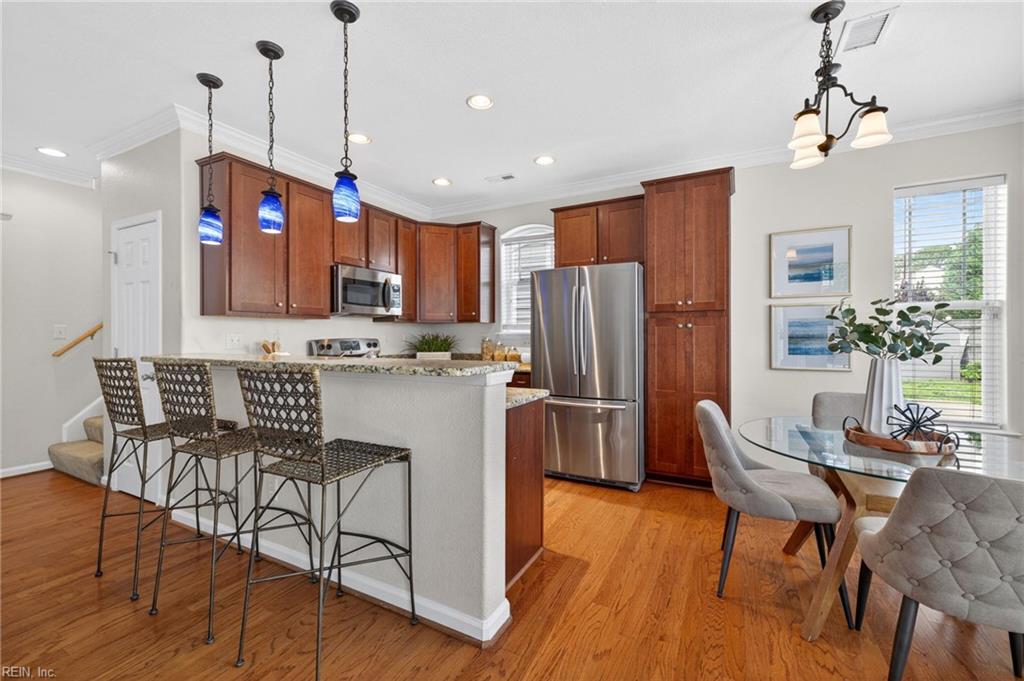 5356 Cottage CT