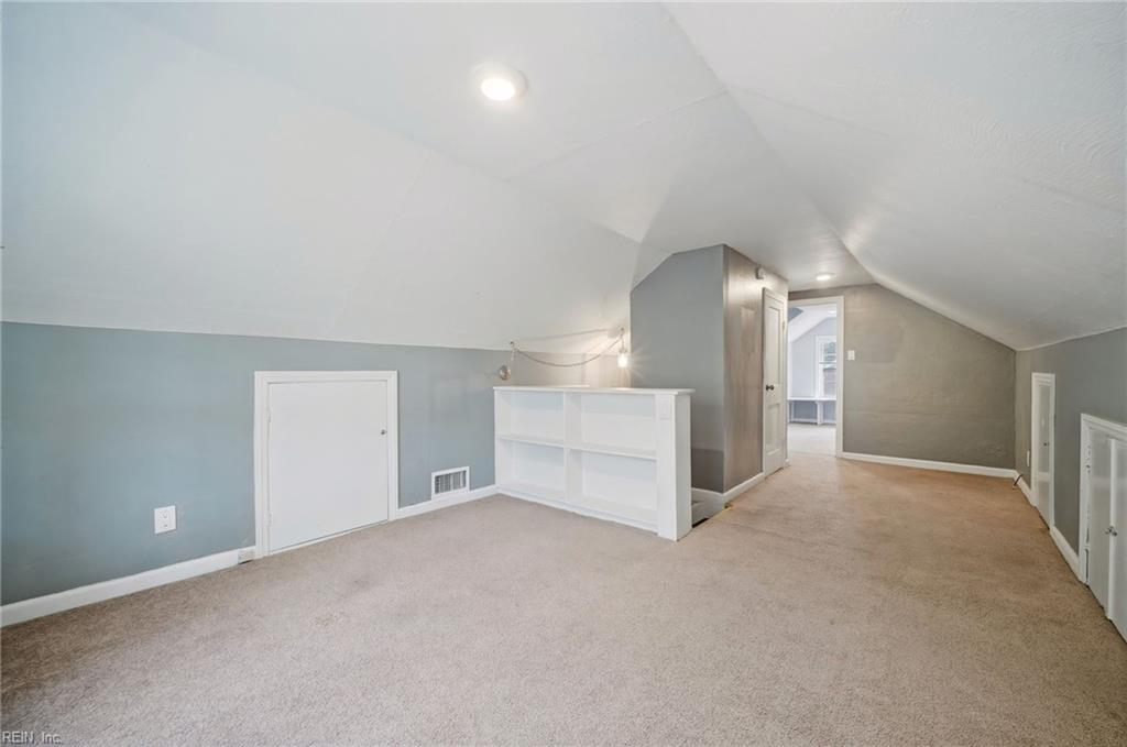221 Cypress RD