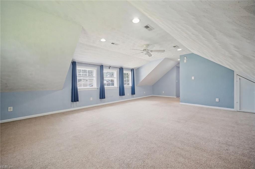 221 Cypress RD