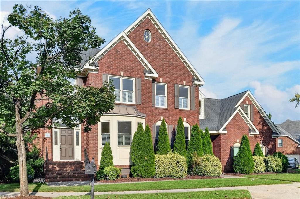 1505 Bordeaux PL