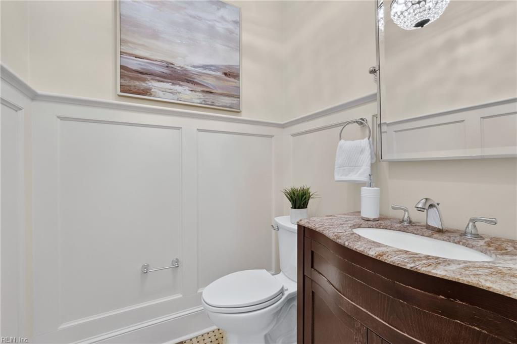 1505 Bordeaux PL