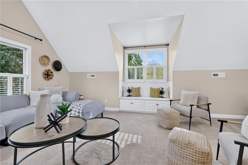 1505 Bordeaux PL