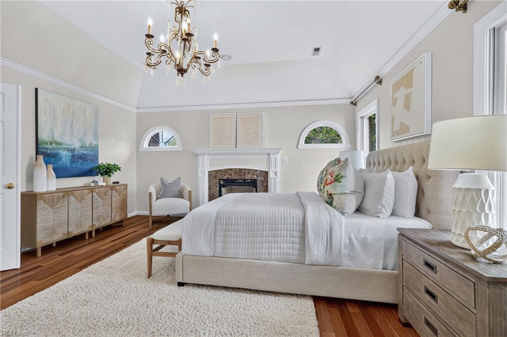 1505 Bordeaux PL