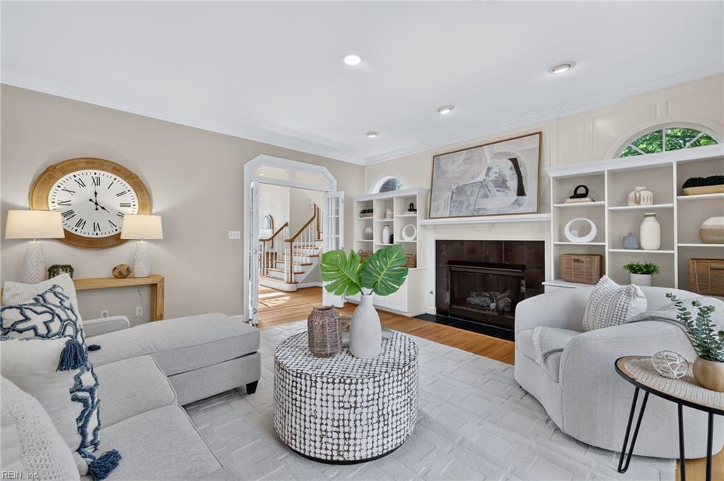 1505 Bordeaux PL