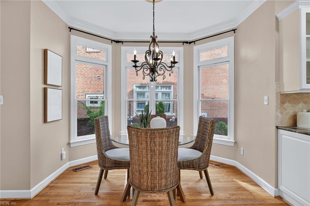 1505 Bordeaux PL