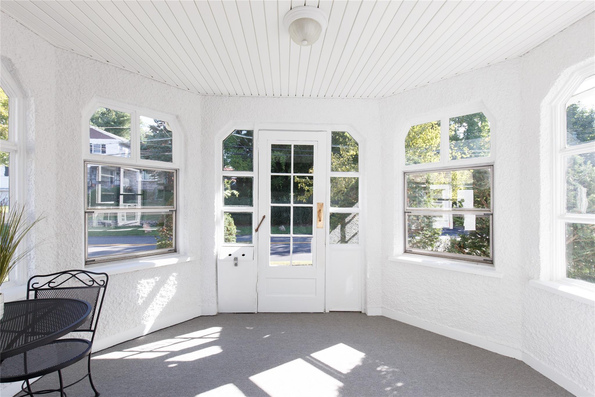 751 Pelhamdale Avenue Unit: 2nd Fl Duplex