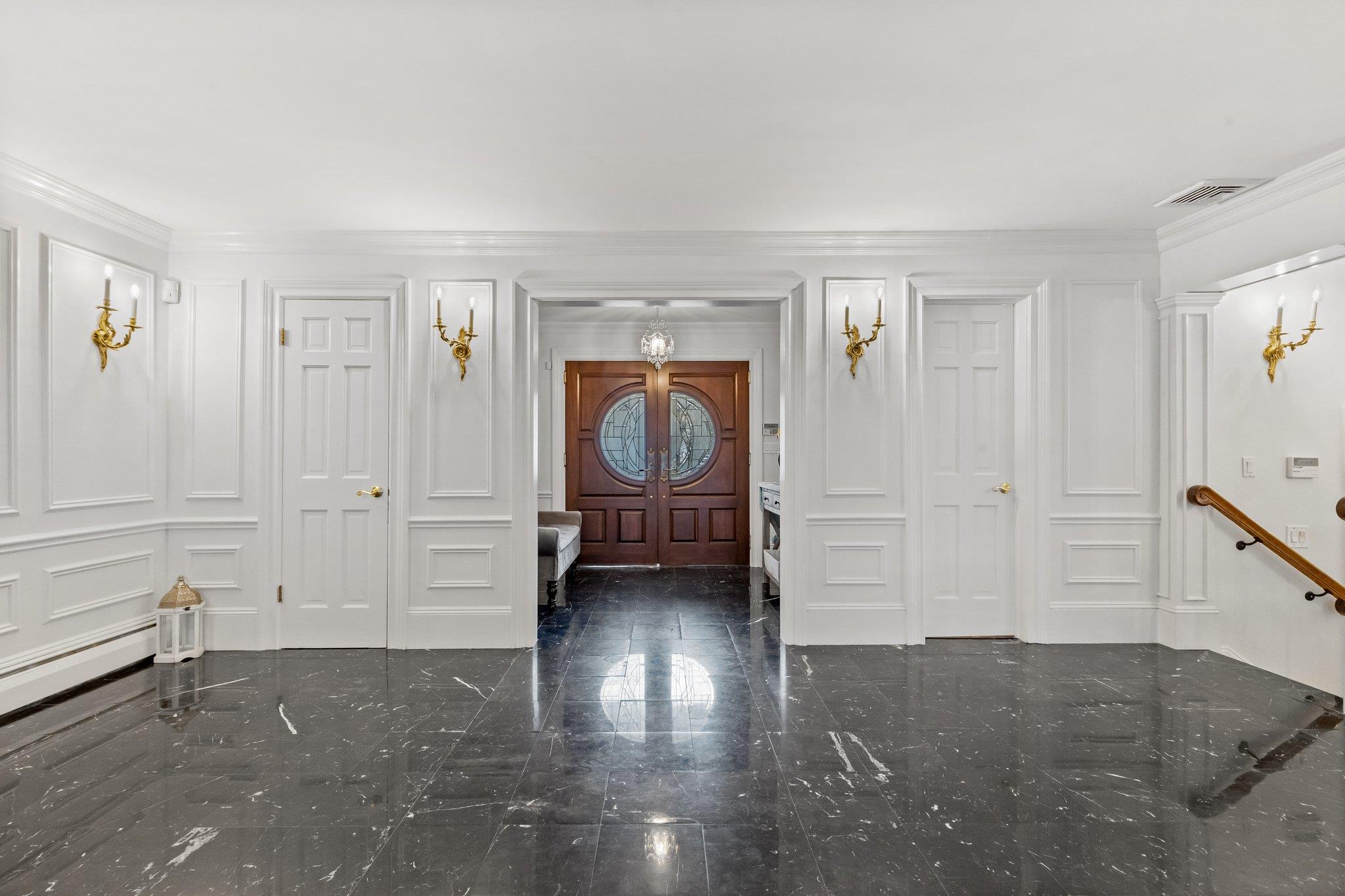 187 Jackson Avenue