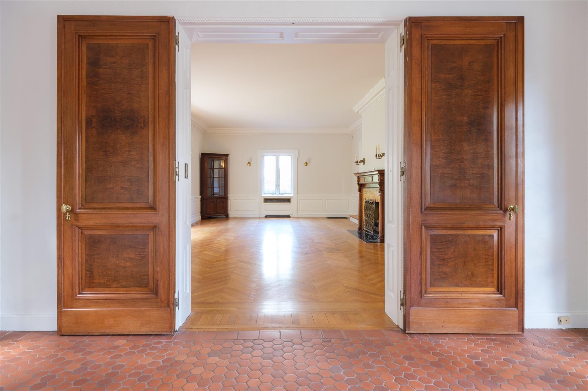 10 Ridge Place