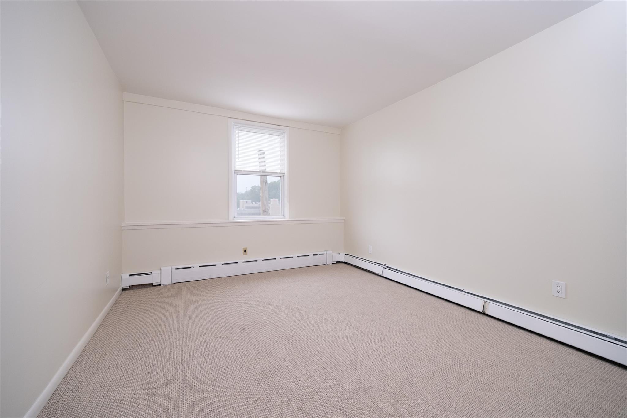 115 Wolfs Lane Unit: 2