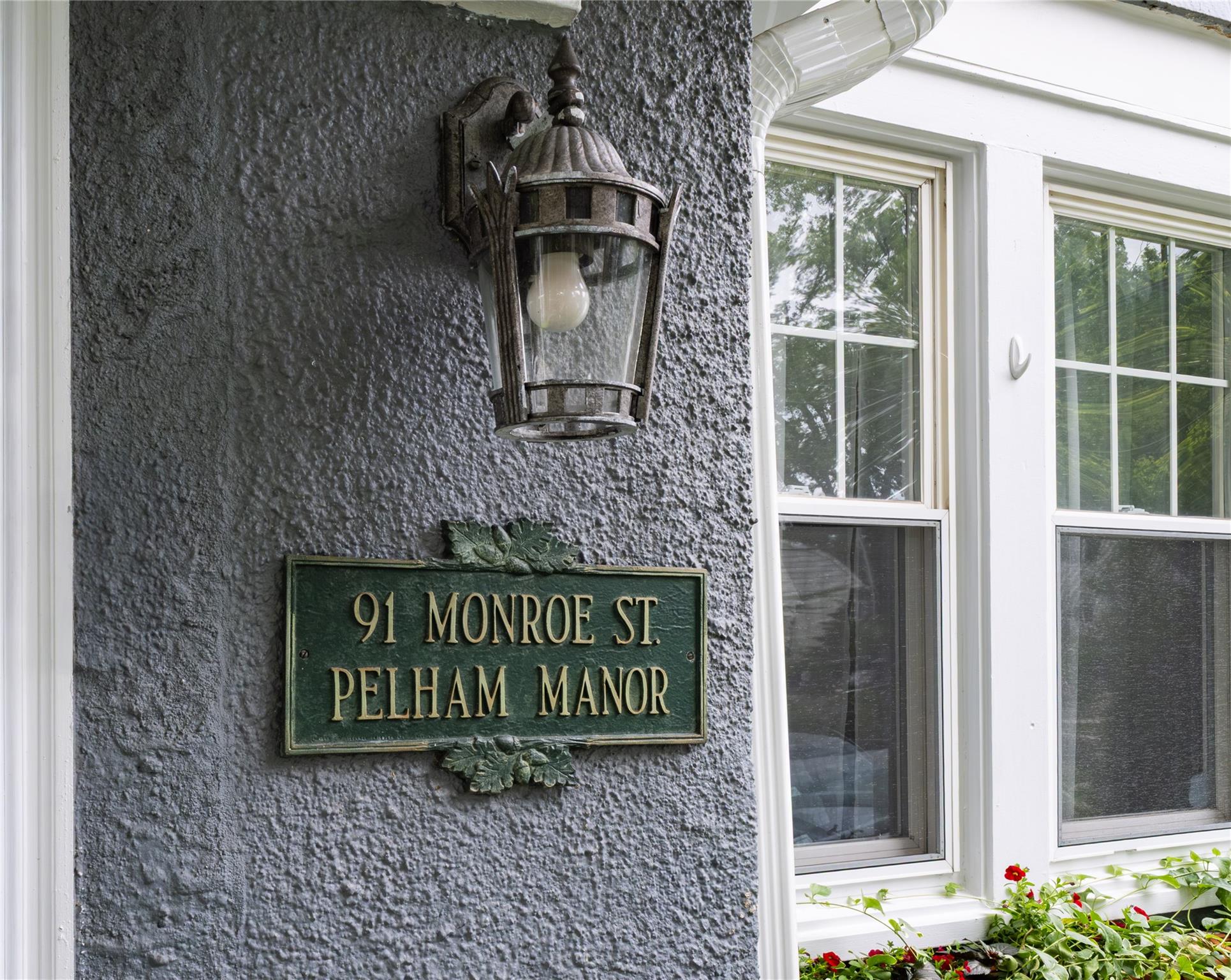 91 Monroe Street