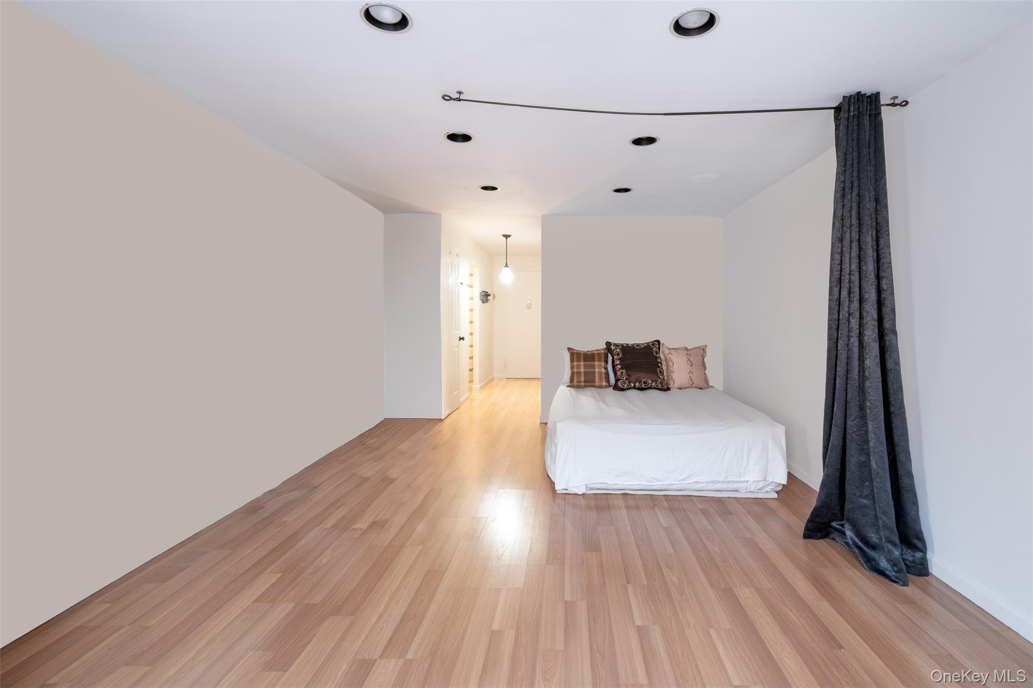 25 Franklin Avenue Unit: 6K