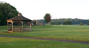 920 Pelhamdale Avenue Unit: D 2K