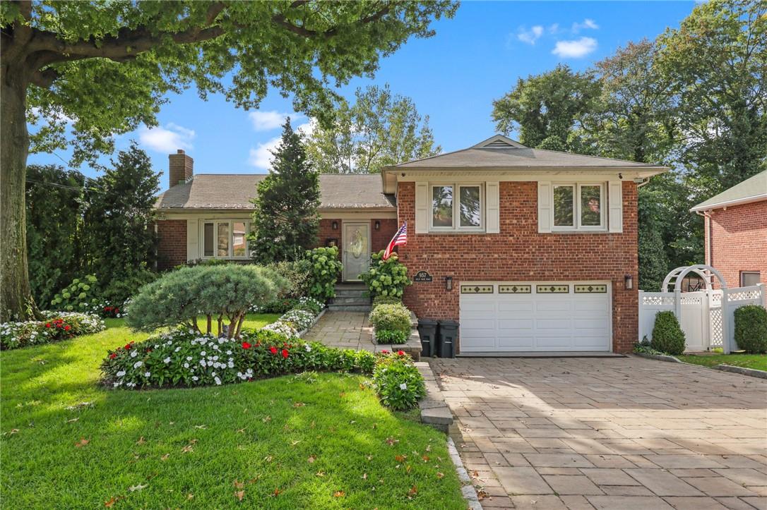 957 Split Rock Road