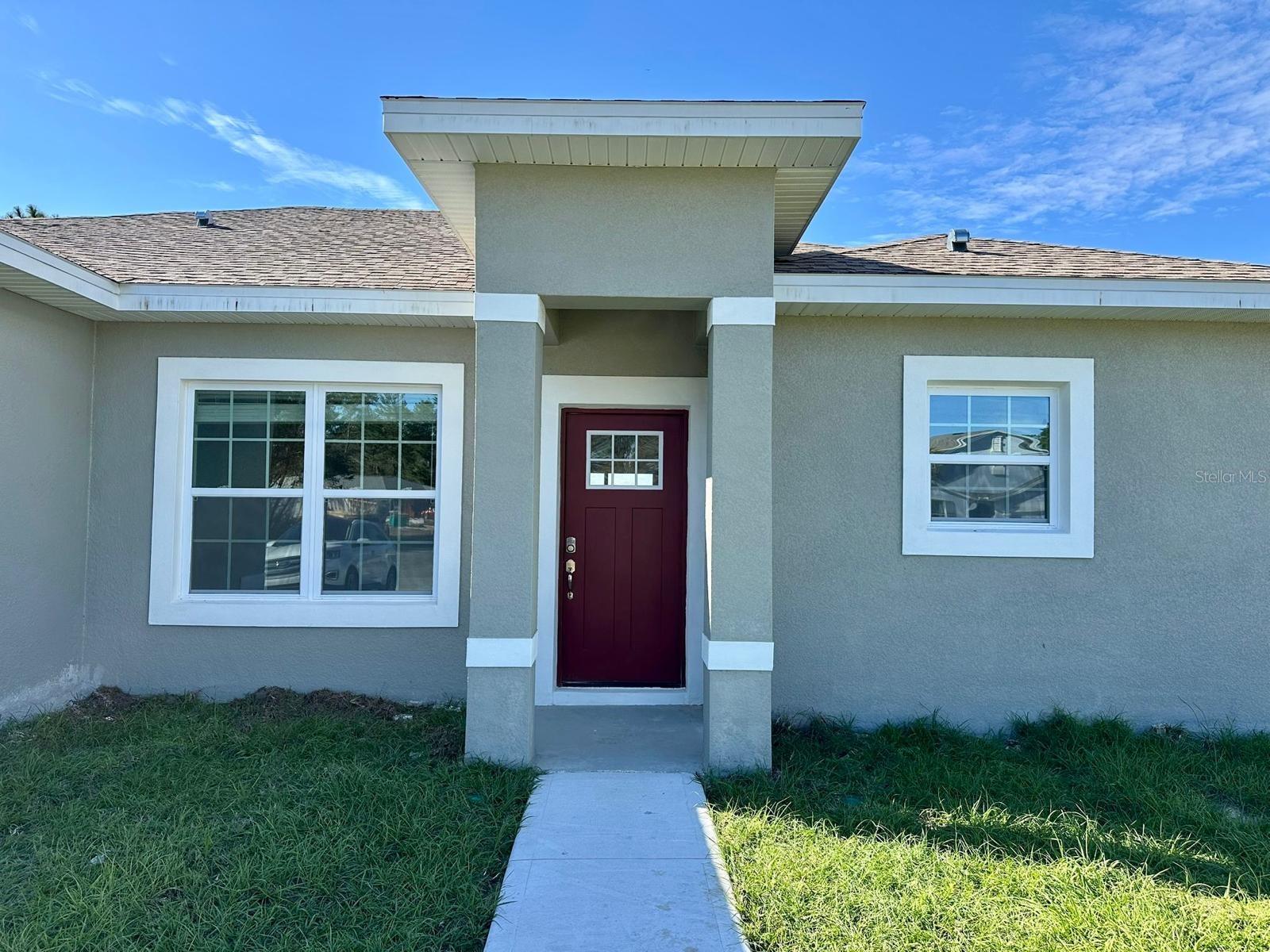 9900 N FAIRY LILY DR