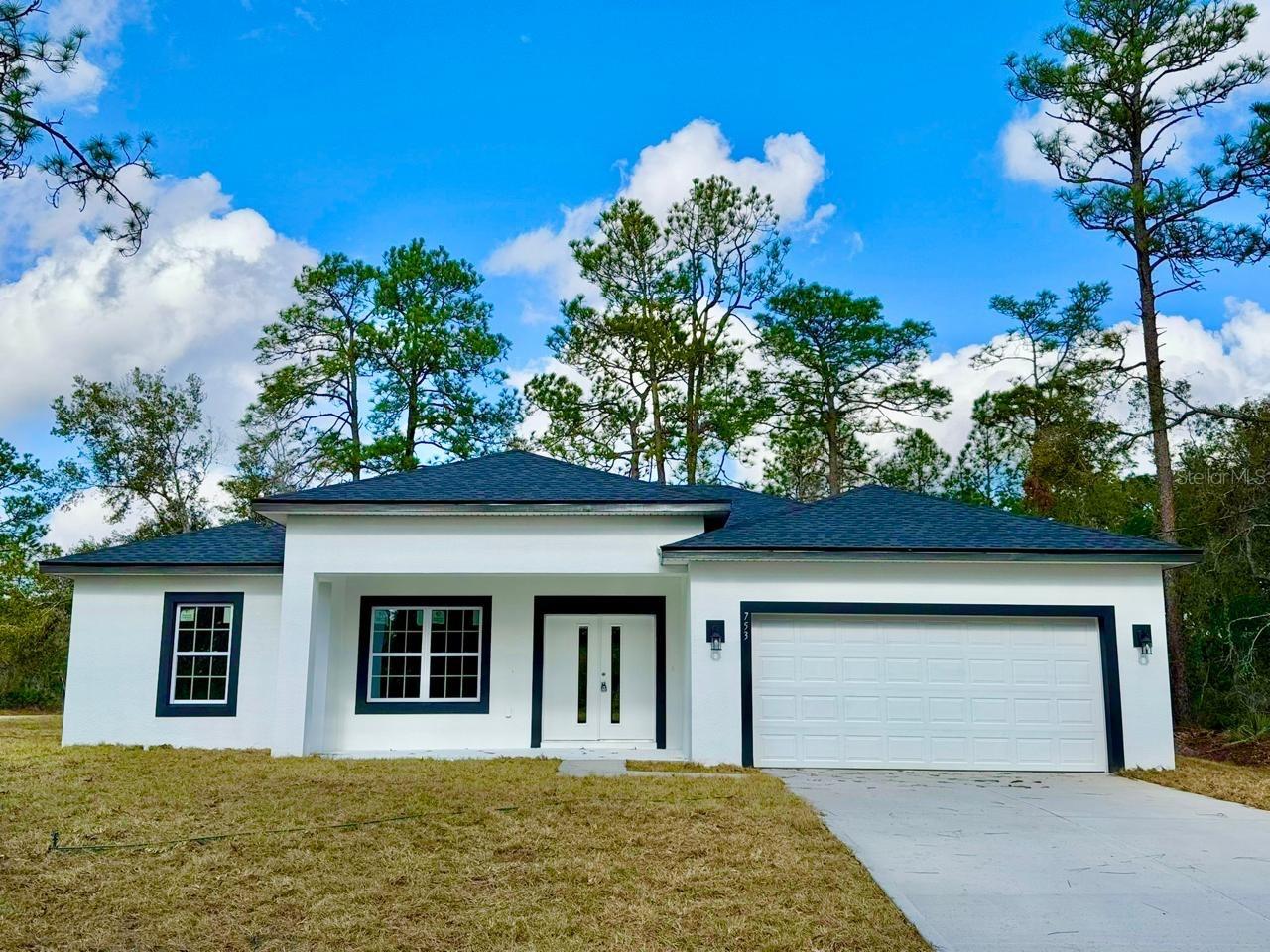 753 W HUMMINGBIRD DR