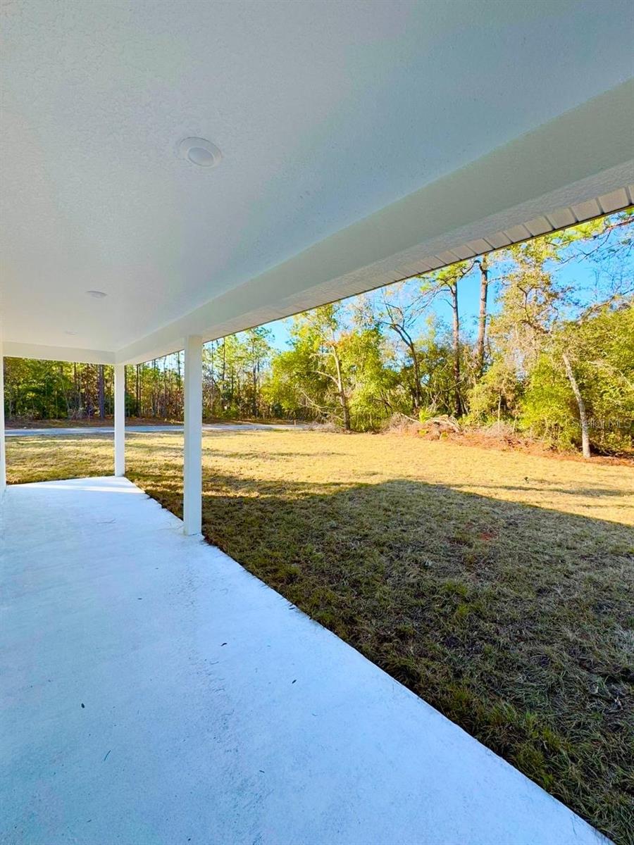 753 W HUMMINGBIRD DR