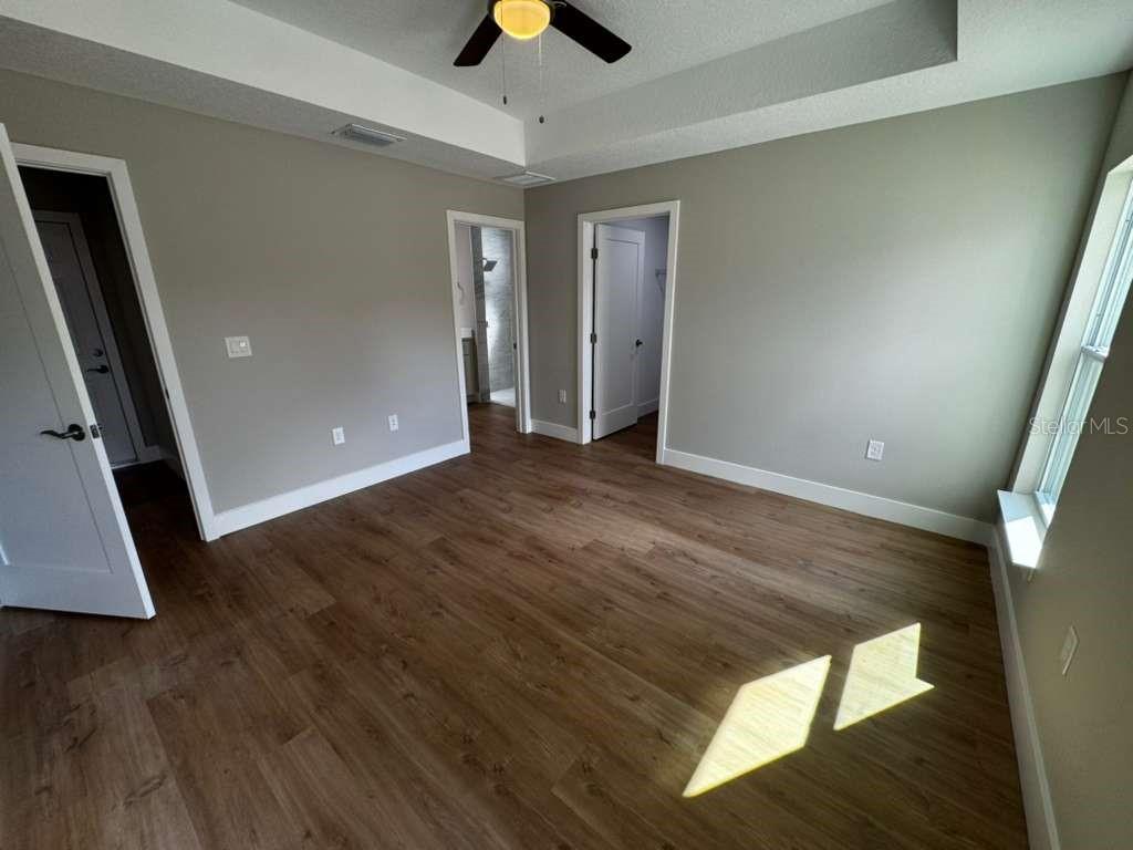 2186 W G MARTINELLI BLVD