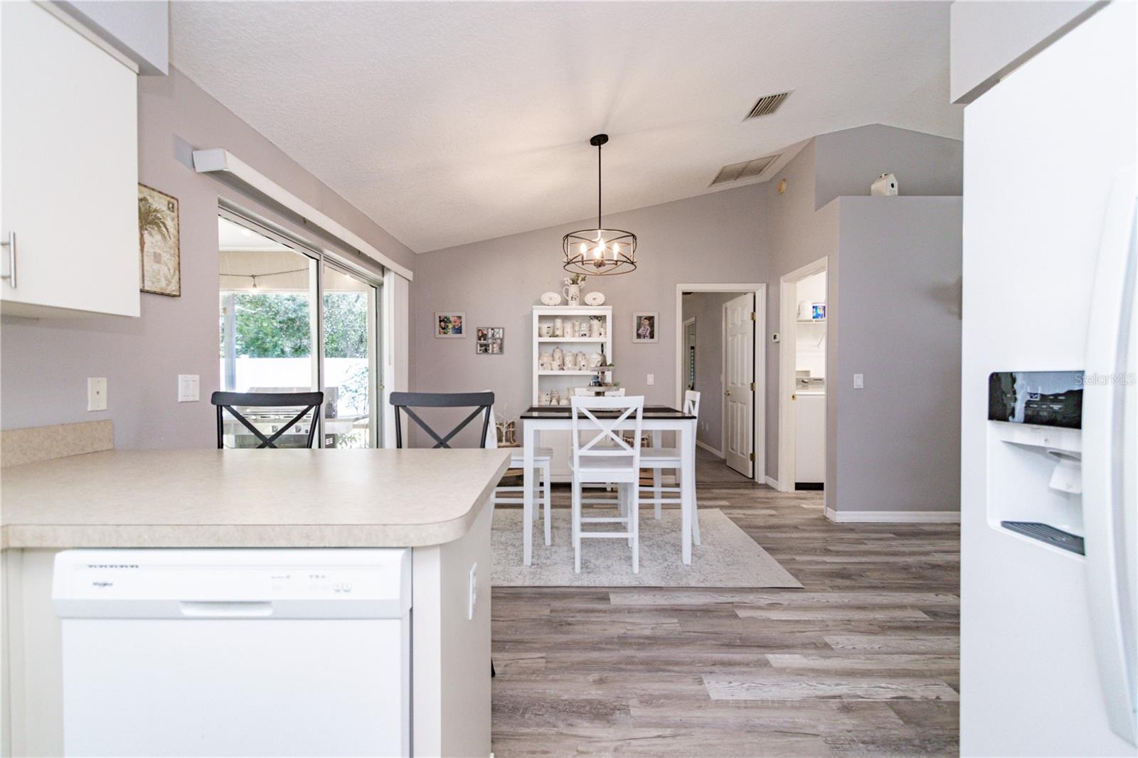 3101 W CENTURY BLVD