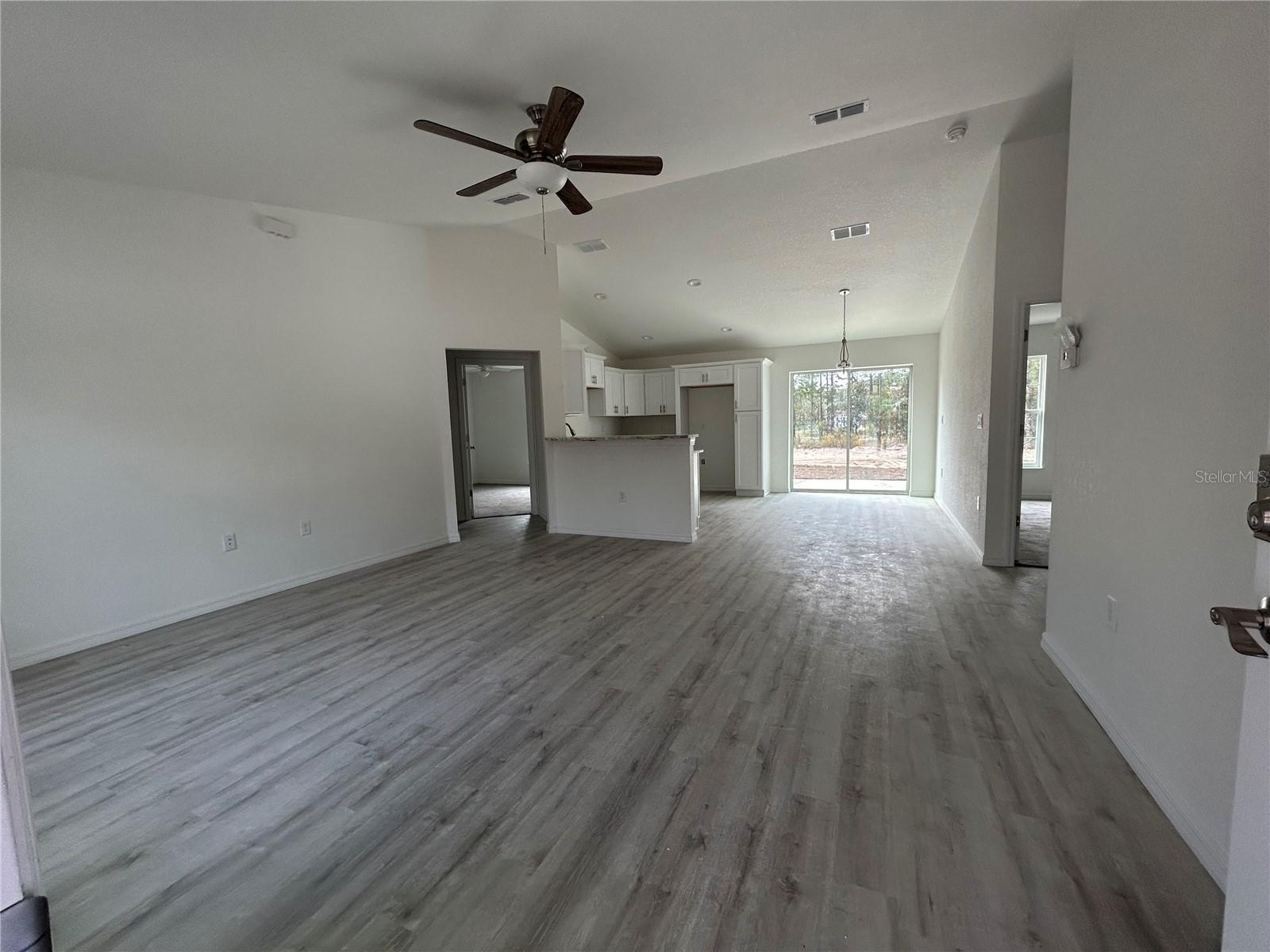 290 WINDING HILLS RD
