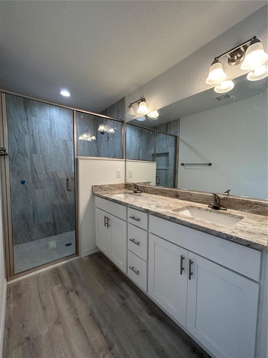 290 WINDING HILLS RD