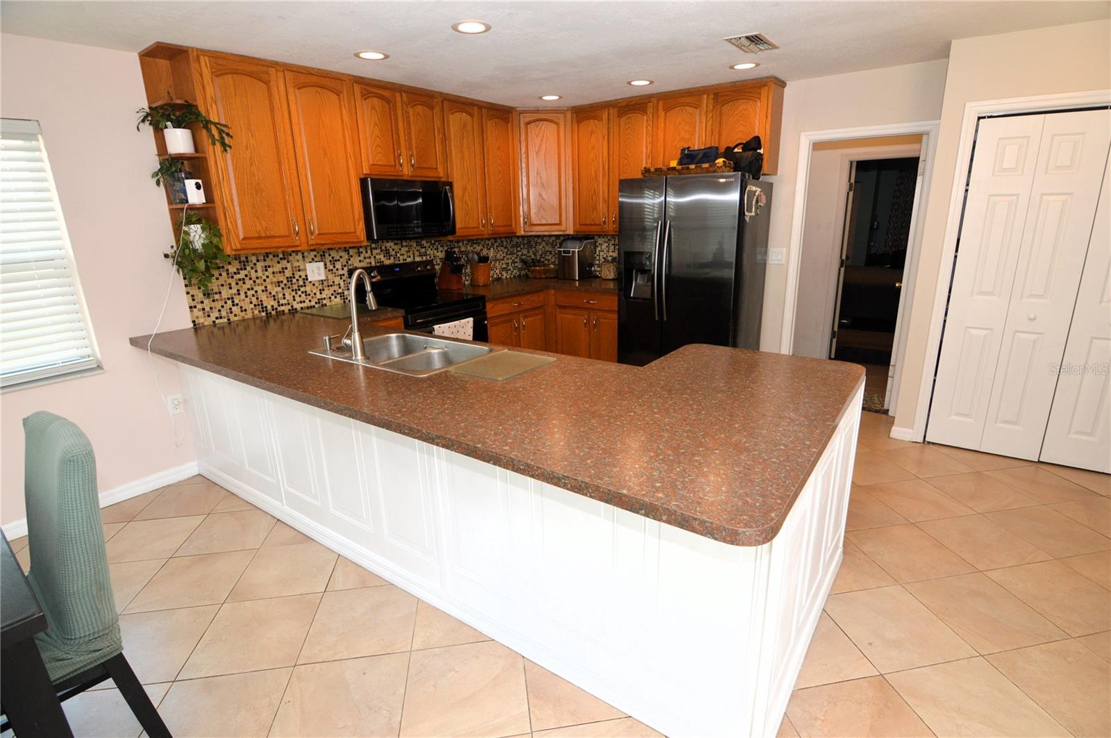 1399 BISHOP RD