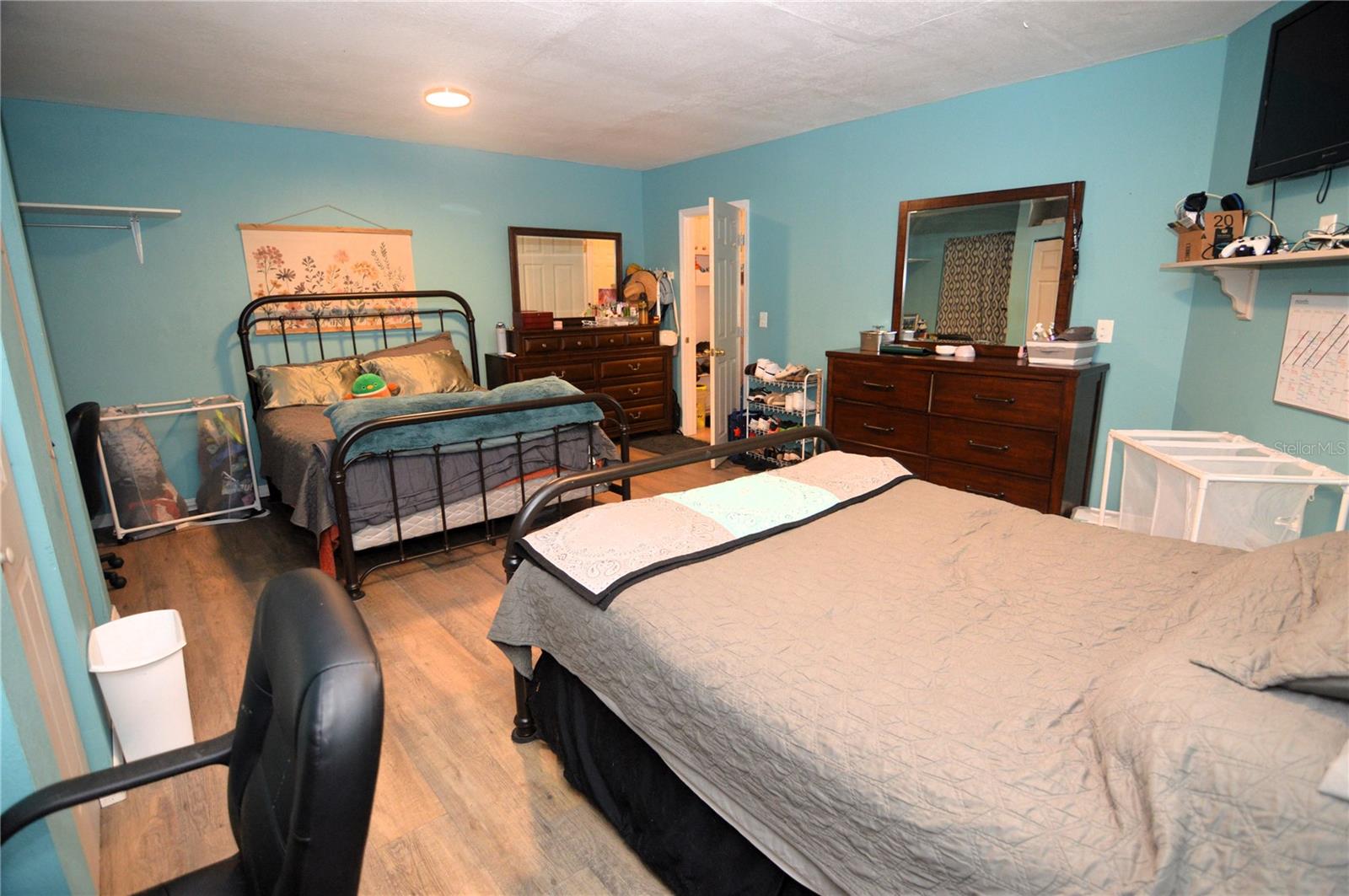1399 BISHOP RD