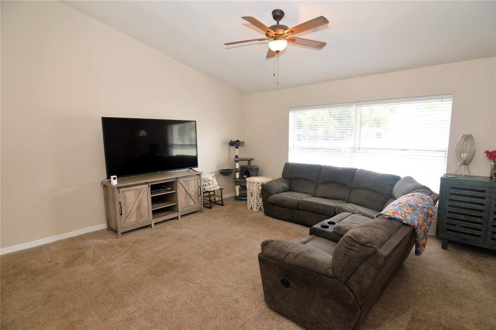 1399 BISHOP RD