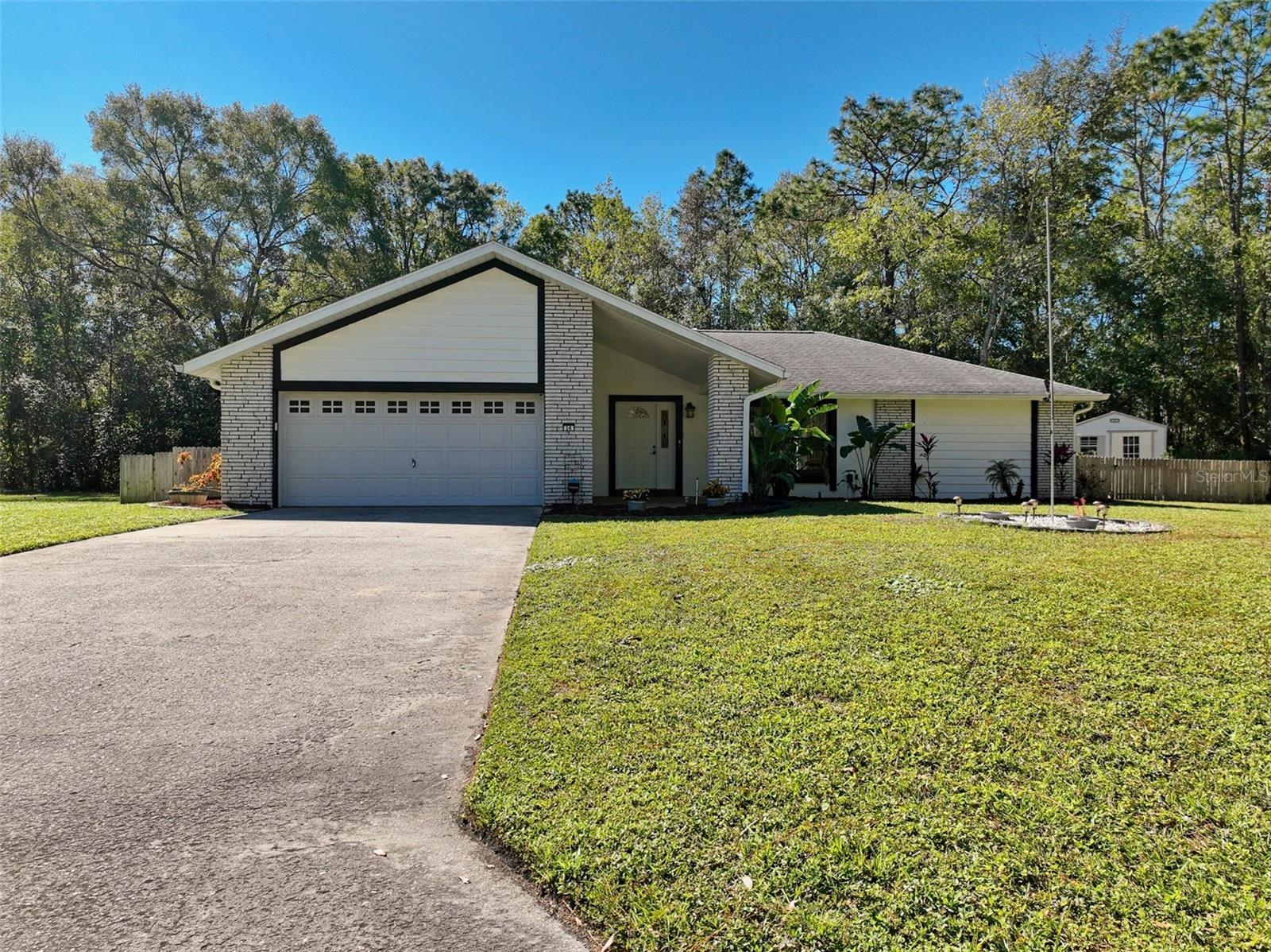 14 SYCAMORE CT S