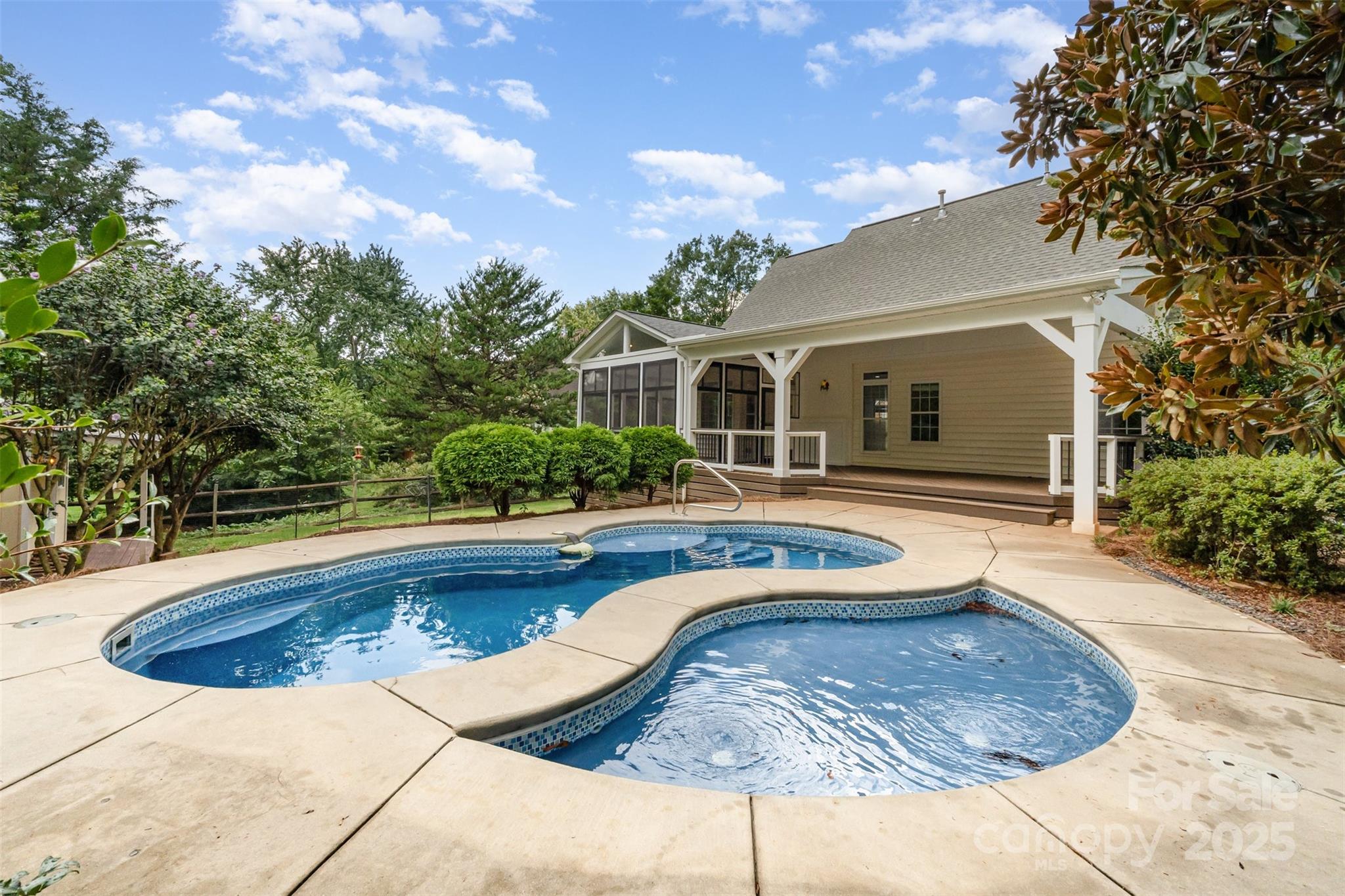 2746 Cameron Commons Way