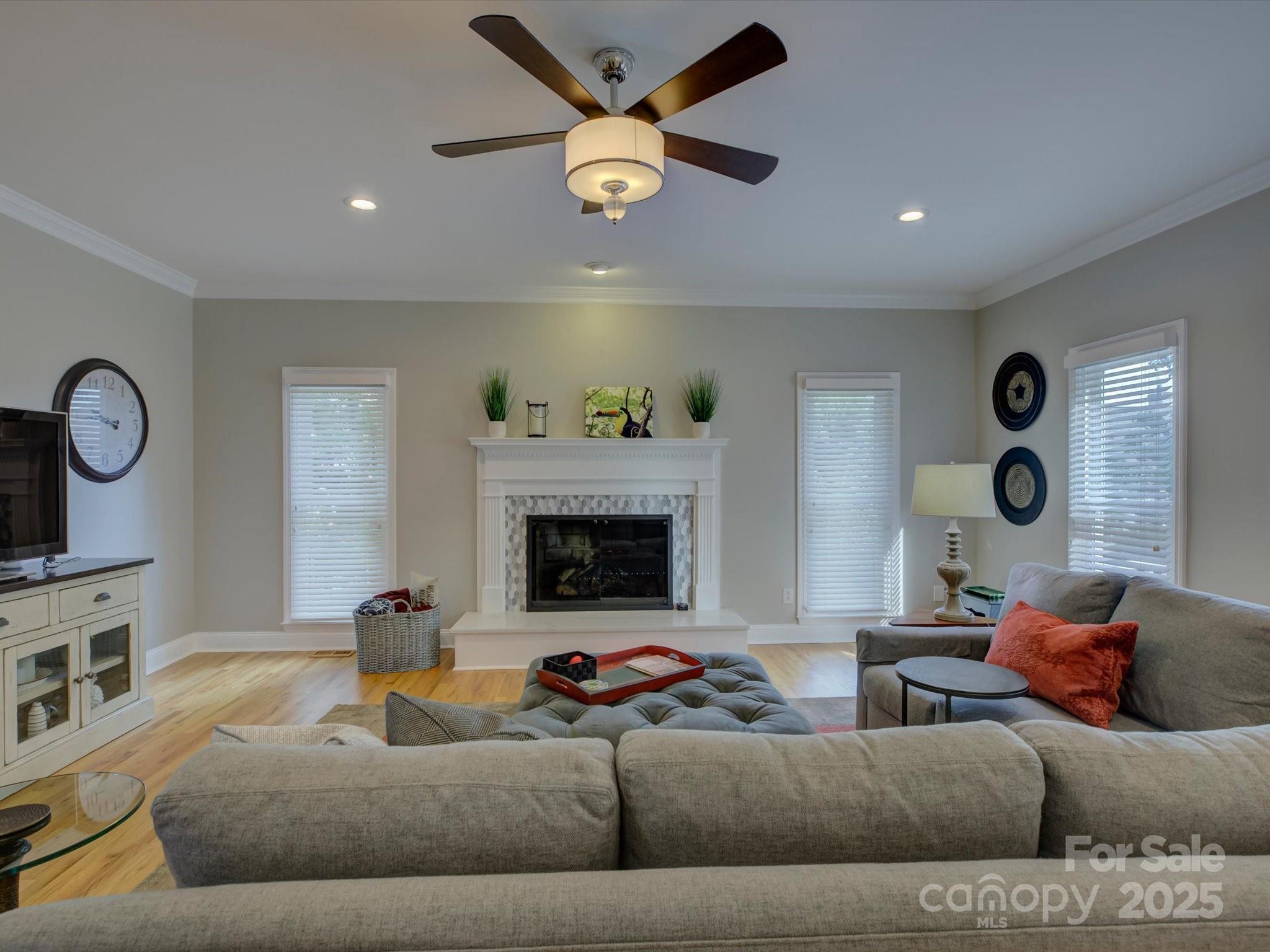 15824 Feeny Court
