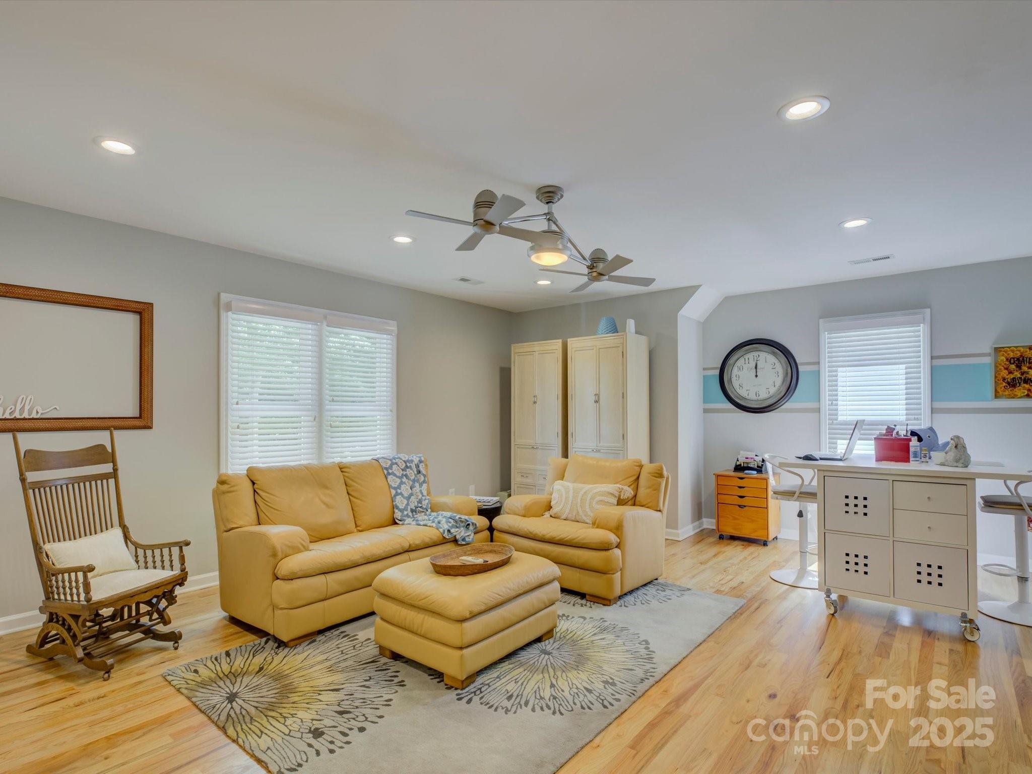 15824 Feeny Court