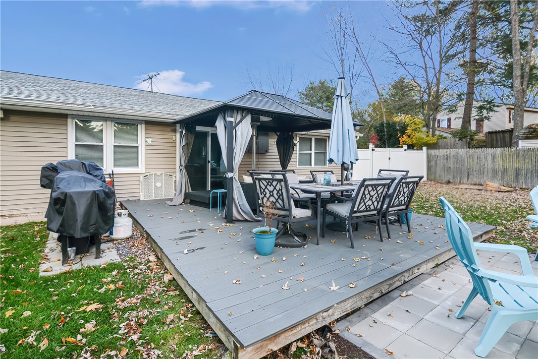 45 Lockwood Circle