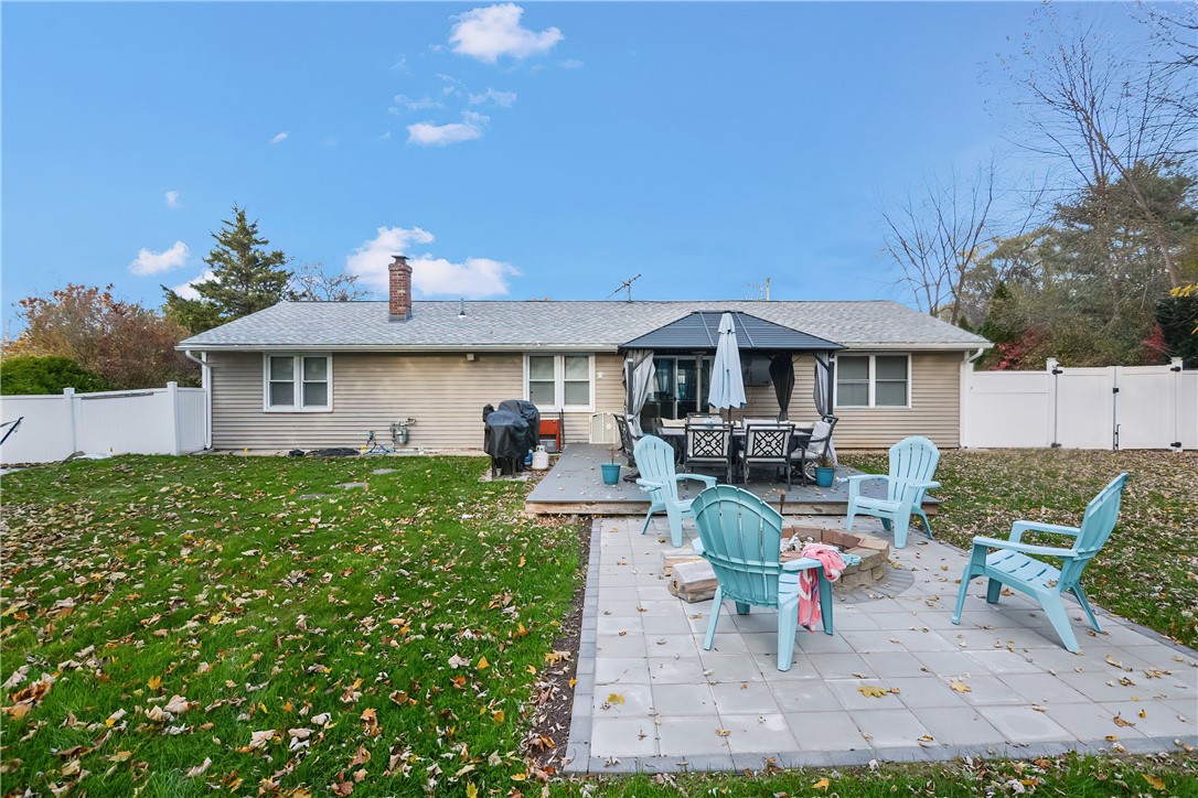 45 Lockwood Circle