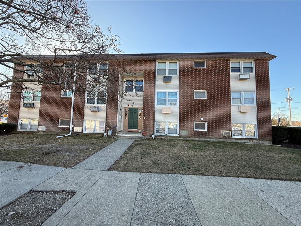 29 Woodbine St Street 9