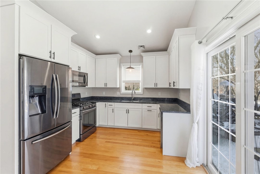 18 Anama Avenue