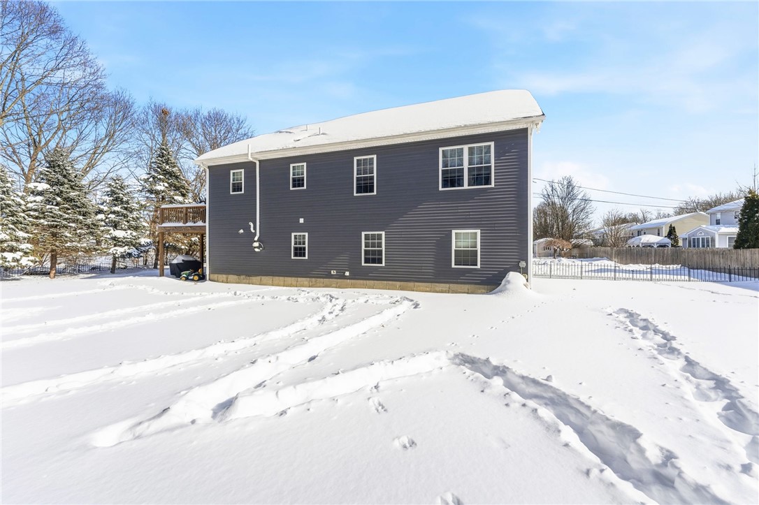 18 Anama Avenue