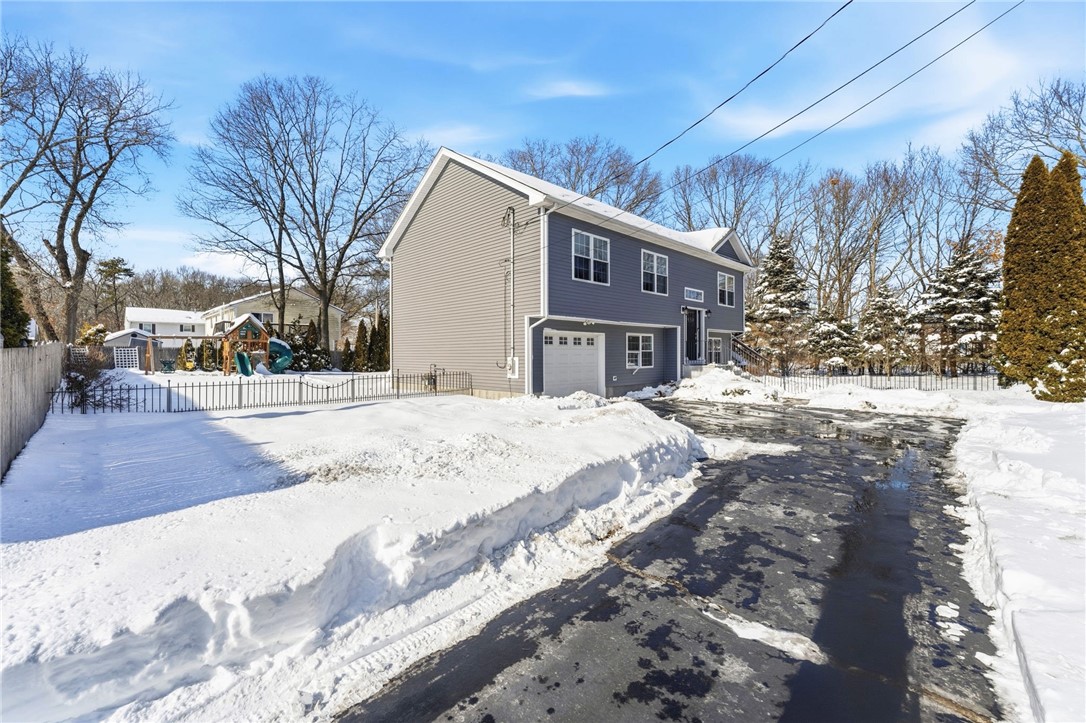 18 Anama Avenue