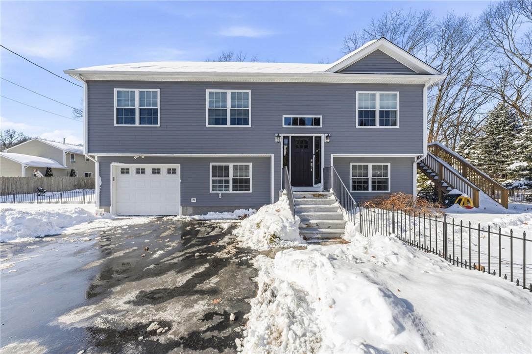 18 Anama Avenue