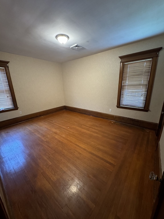 125 Barlow St