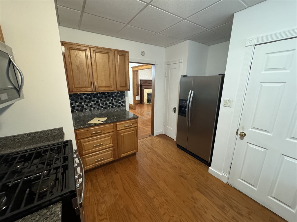 125 Barlow St
