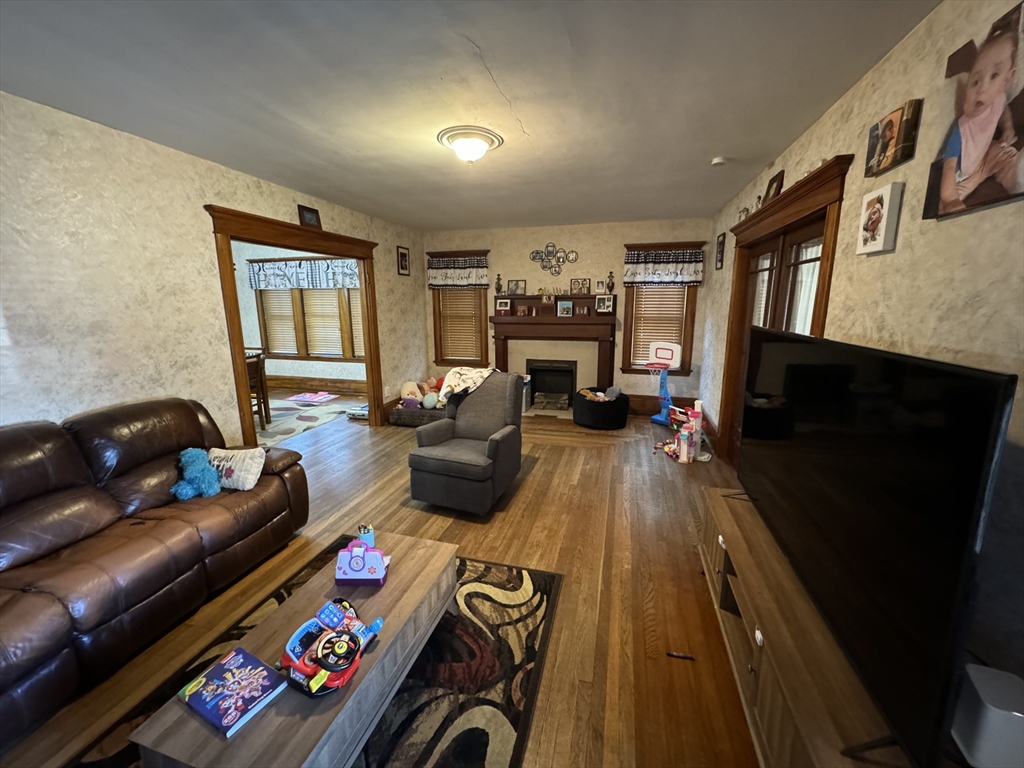 125 Barlow St